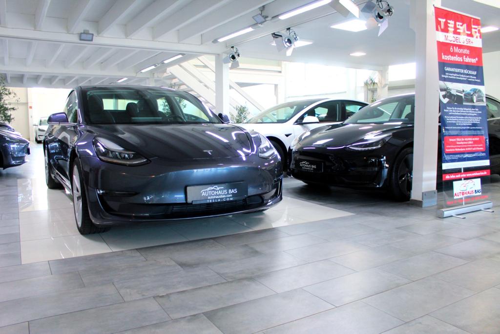 Firmenwagen Tesla verkaufen: was Unternehmen beachten sollten